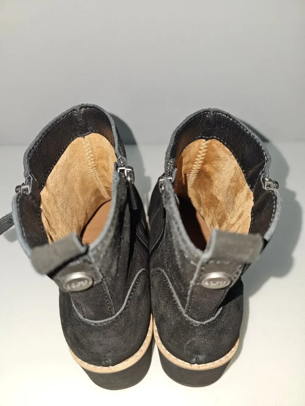 Earth Clinto Platform Wedge Ankle Booties Womens 9.5 Black Suede Comfort Boot
